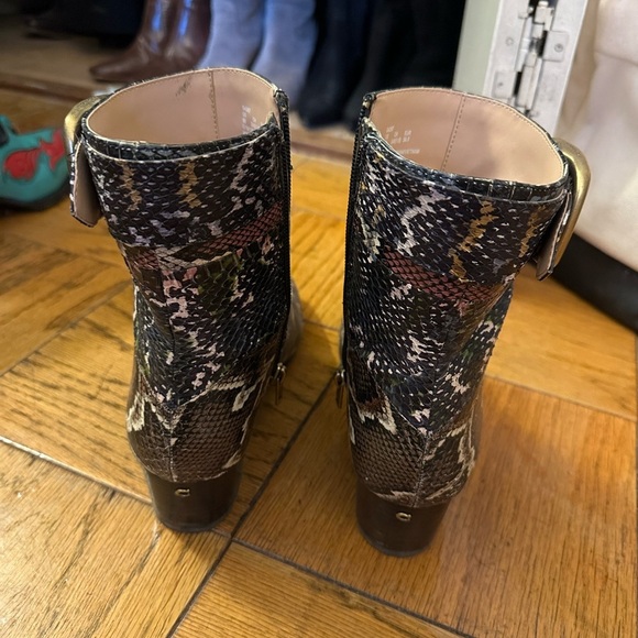 COACH snakeskin colored boots - perfect condition - Picture 3 of 4
